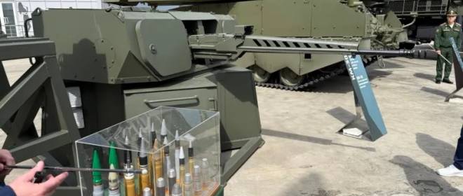 На Украине объяснили, когда в зоне СВО снова будут массово применяться танки и БМП