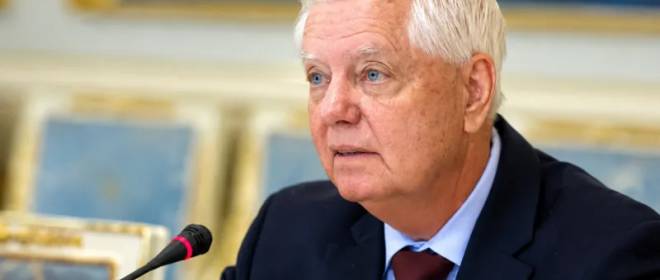 Кому может быть выгодно превращение сенатора Грэма* в «жертву Кремля»