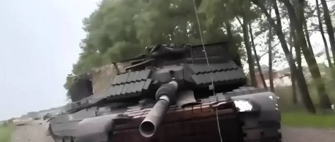 Российские бойцы захватили в Сумской области еще два танка Abrams