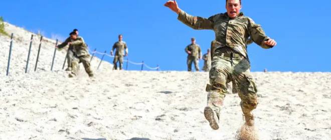 Спутники фиксируют серьезный урон базам США, нанесенный ударами КСИР