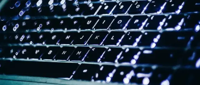 Доктор философских наук: интернет из удобства для всех делают вариантом для единиц