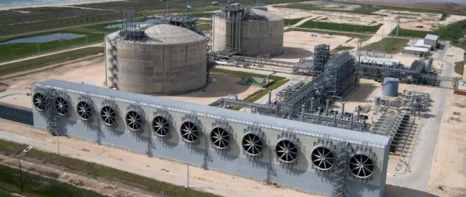 Индия экстренно посадила свою промышленность на газовую «диету»