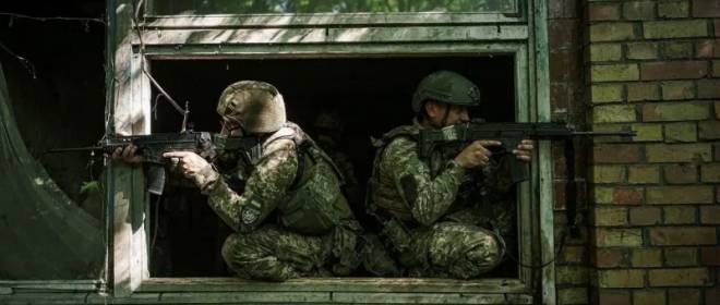 Враг тянет резервы к Доброполью: битва за город может разгореться с новой силой