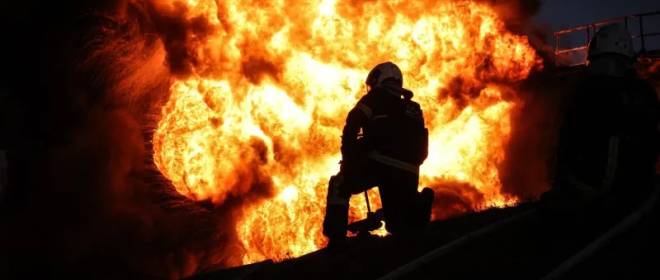 «Искандеры» и «Цирконы» снова прилетели в Киев, в столице Украины тушат пожары