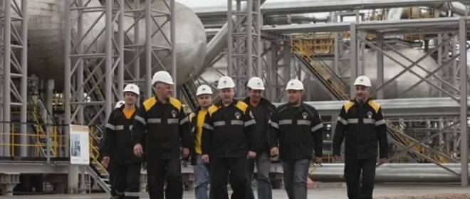 Освободили Центральную Европу от российской нефти: в Польше нашли замену российскому сырью для чешских НПЗ