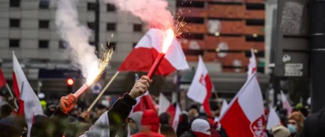 Опасное время: поддержка украинцев в Польше переросла в травлю – Bloomberg