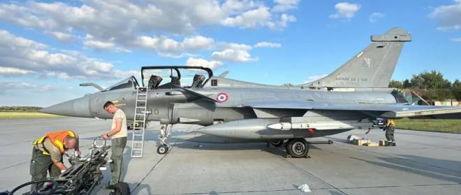 Ядерный сигнал Москве: в Польше размещены особые французские Rafale