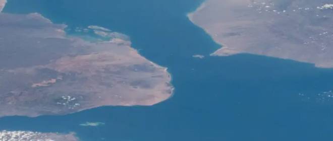 Шанс на победу: Иран грозит перекрыть еще один ключевой судоходный пролив