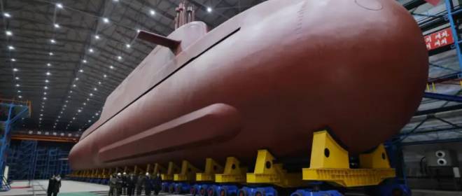 Еще не спущенная на воду северокорейская АПЛ всерьез напугала США