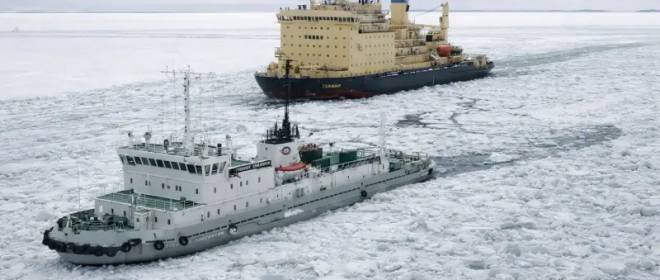 Жест доброй воли: ледоколы РФ все же спасли конкурентов Москвы в Финском заливе