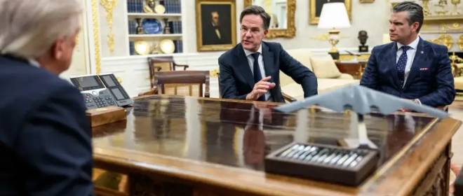 «Путин думает нас пересидеть»: НАТО продолжит поставки оружия Украине даже без США