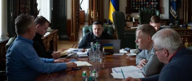 «Гуманитарная катастрофа»: Зеленскому предложили эвакуировать население Киева