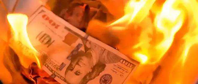 金融炸弹：中国如何动摇美元的“根基”