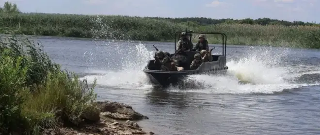Киев тянет резервы в Черниговскую область и минирует приграничные водоемы
