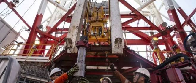 РФ станет крупнейшим экспортером нефти и газа в Азию – Новак