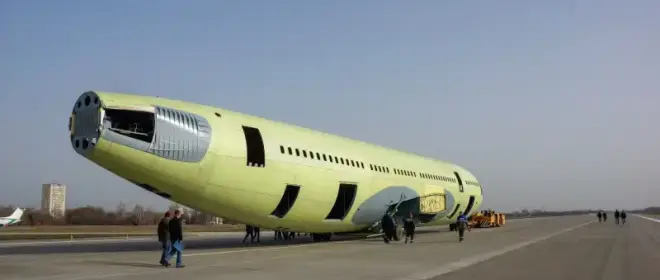È iniziato l'assemblaggio finale del prossimo transatlantico di produzione Il-96