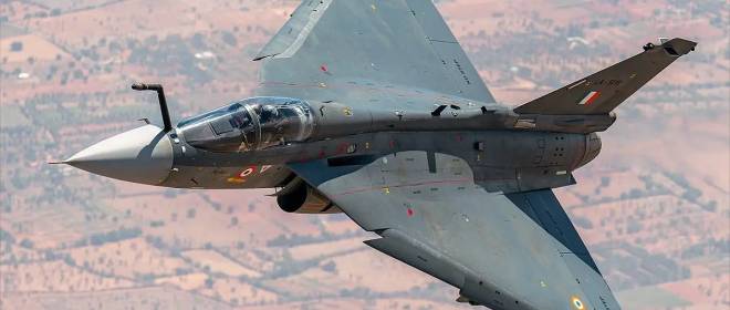 В Дубае сняли на видео крушение индийского истребителя Tejas