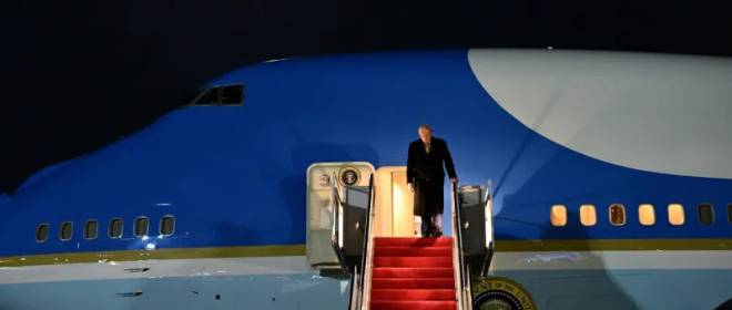 «Гегемон» дрогнул: зачем Трамп срочно едет к Си