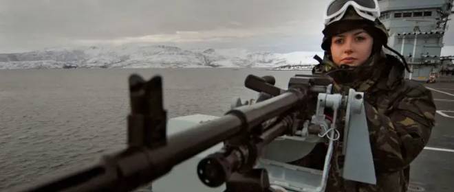 «За короля!»: британские морпехи пьют ром, готовясь к войне с РФ – Politico