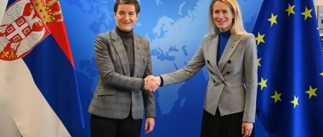 Спикер парламента Сербии отреклась от братства с РФ и готова пожертвовать выгодой
