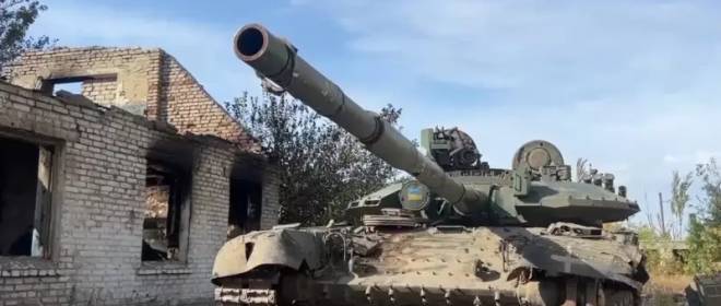 ВС РФ сожгли бронированную колонну ВСУ, прорвавшуюся в центр Торецка