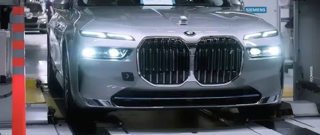 L'industria automobilistica tedesca si sta preparando in tutta sicurezza alla pensione.