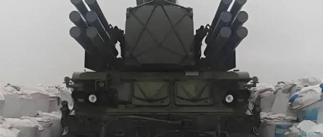 La potenza di fuoco complessiva è aumentata in modo significativo: gli esperti discutono le capacità del sistema missilistico e di difesa aerea Pantsir-SM-SV