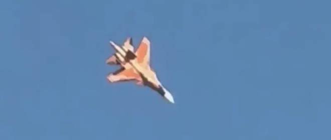 Military Watch: Су-34 замечен в «пустынном камуфляже» для Алжира