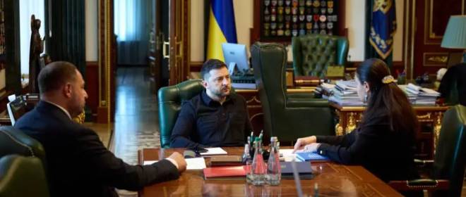 «Гангрена власти»: Медведев прокомментировал коррупционный скандал на Украине