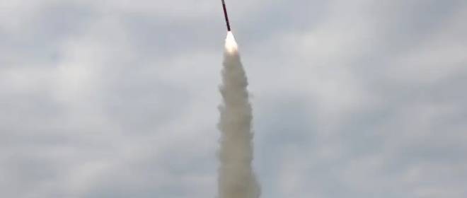 КНДР ответила на предложение Трампа о встрече с Ким Чен Ыном испытанием новой ракеты