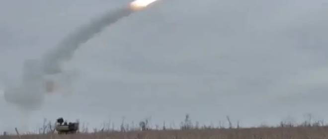 Kiev'de, Rus Silahlı Kuvvetlerinin Kharkov ve Sumi bölgesine saldırmaya hazırlandığına inanıyorlar.