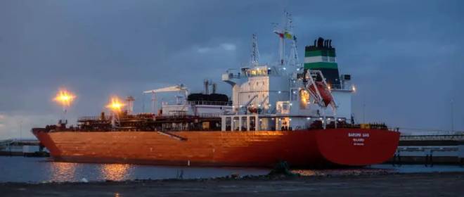 Европа в роли жертвы: танкеры с американским СПГ меняют курс на Азию