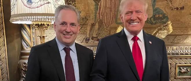 «Срочно объявить о победе и быстро уйти из Ирана» – ближайший советник Трампа