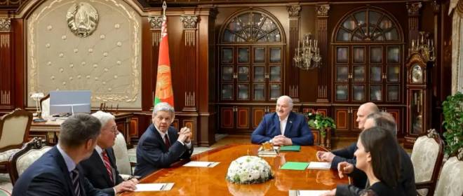 Долгожданная легитимация: Келлог признал Лукашенко «лидером Белоруссии»