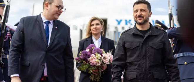 Зеленский напомнил чехам о «московских танках» в Праге