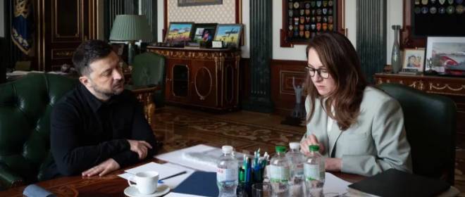 Отсрочки не будет: КНР требует от Украины немедленно вернуть $30,8 миллиарда