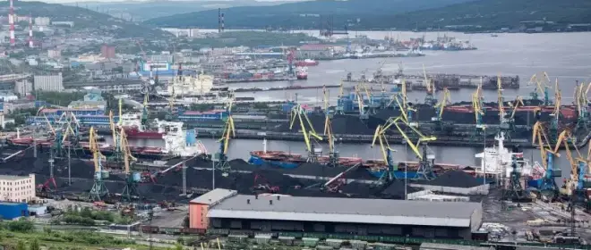 Россия развернула ленд-лиз наоборот: зерно пошло через Мурманск