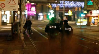 Strasbourg: Chợ Giáng sinh nổ súng, hung thủ trốn thoát