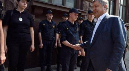 Poroschenko wurde in Kiew mit Eiern beworfen