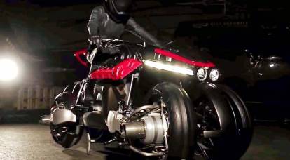 Mai bine decât o „hoverbike”: francezul a asamblat o motocicletă cu transformator zburător