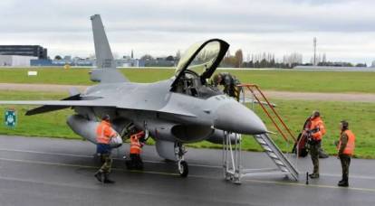 O Comandante da OTAN na Europa apontou os problemas de treinamento de pilotos ucranianos no F-16
