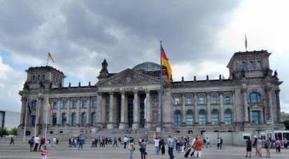 Денег нет: в Германии признались в отсутствии средств для поддержки собственных граждан