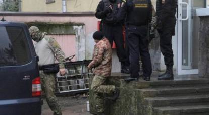 被捕的乌克兰水手被运送到莫斯科