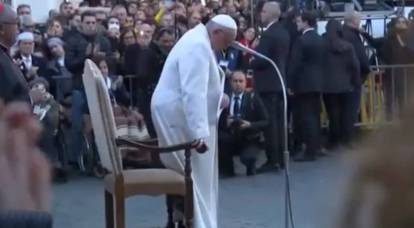 The Pope was accused of hypocrisy after his demonstrative crying about Ukraine