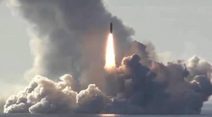 "C'est bien que ce ne soit qu'un test" - Médias occidentaux à propos du lancement massif de missiles russes