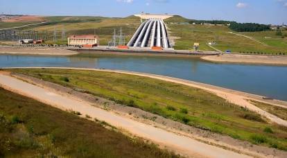 Zagorskaya PSP: 러시아 에너지 시스템의 "보이지 않는" 링크