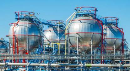 «Газпром» еще больше сократил закачку газа в европейские хранилища на фоне небывалого роста цен