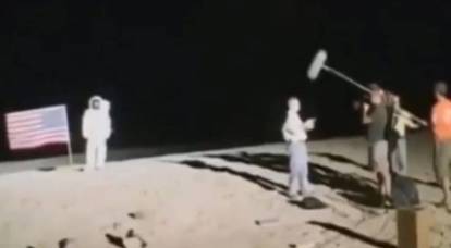 Месть Ассанжа: опубликовано постановочное видео высадки американцев на Луну