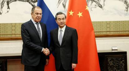 Pekin: Rusya ve Çin Dünya Çapında İstikrar Sağlamaya Hazır