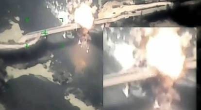 ВС РФ уничтожают важные мосты и переправы через реку Оскол